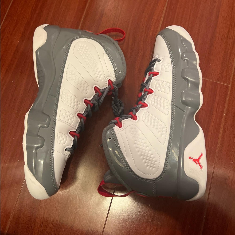 Jordan 9 Fire Red